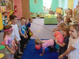 ZVONEČEK - ZÁŘÍ 1